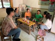 外国语学院开展“真情关爱留守儿童”主题党日活动