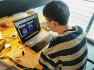 数据科学与智能媒体学院组织学生在线观看《北京大学援鄂医疗队先进事迹报告会》