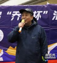 ѩ飬¡׶Уѧ߽조ǲѩ׷ɹٰ